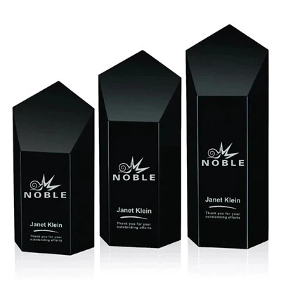 I-Black Crystal Trophy